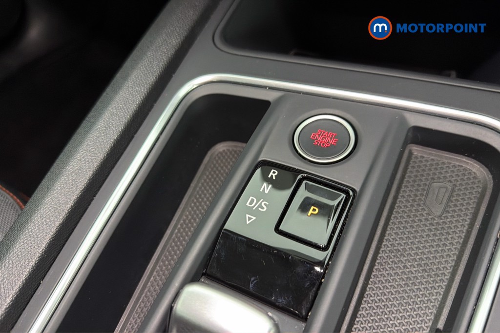 Seat Leon FR Automatic Petrol Hatchback - Stock Number (1641852) - 15th supplementary image