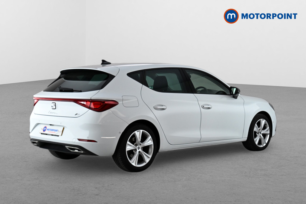 Seat Leon FR Automatic Petrol Hatchback - Stock Number (1641852) - Drivers side rear corner