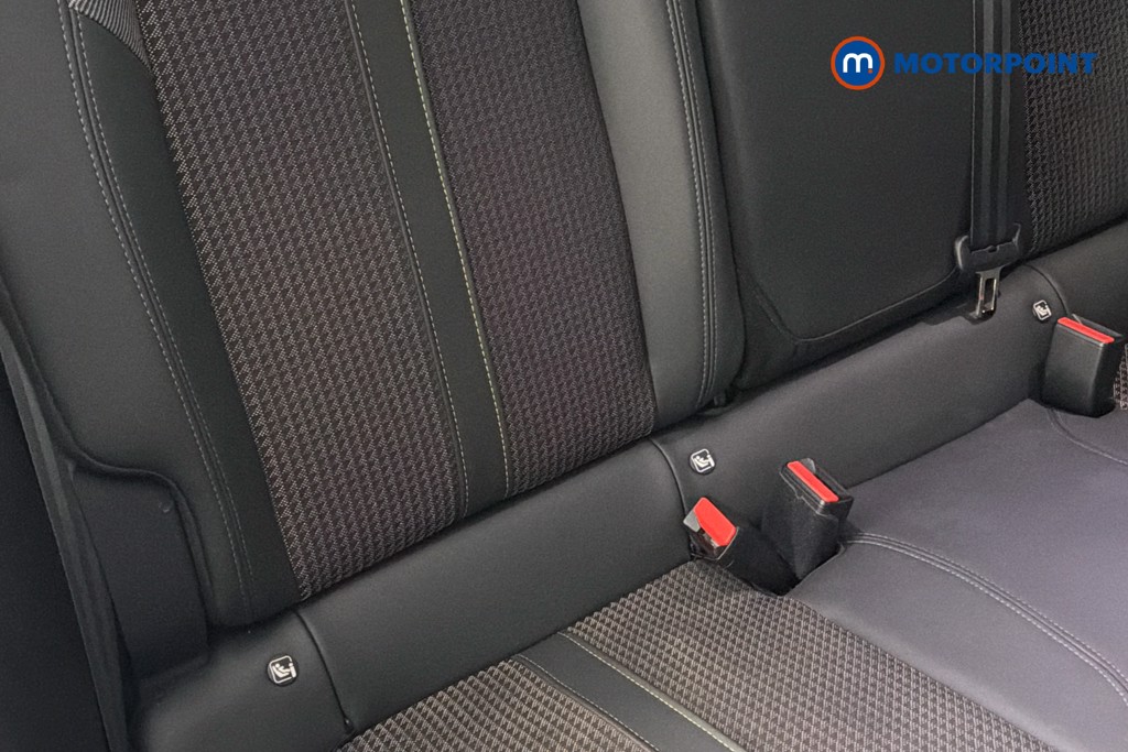 Peugeot 2008 GT Automatic Petrol SUV - Stock Number (1641894) - 29th supplementary image