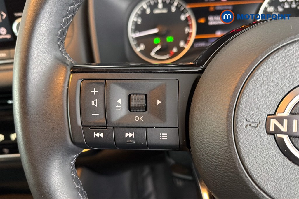 Nissan Qashqai Acenta Premium Manual Petrol SUV - Stock Number (1642153) - 3rd supplementary image