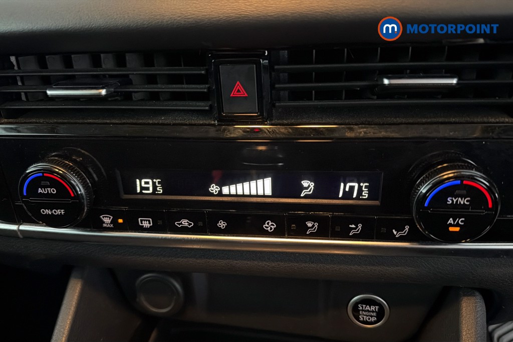 Nissan Qashqai Acenta Premium Manual Petrol SUV - Stock Number (1642153) - 12th supplementary image