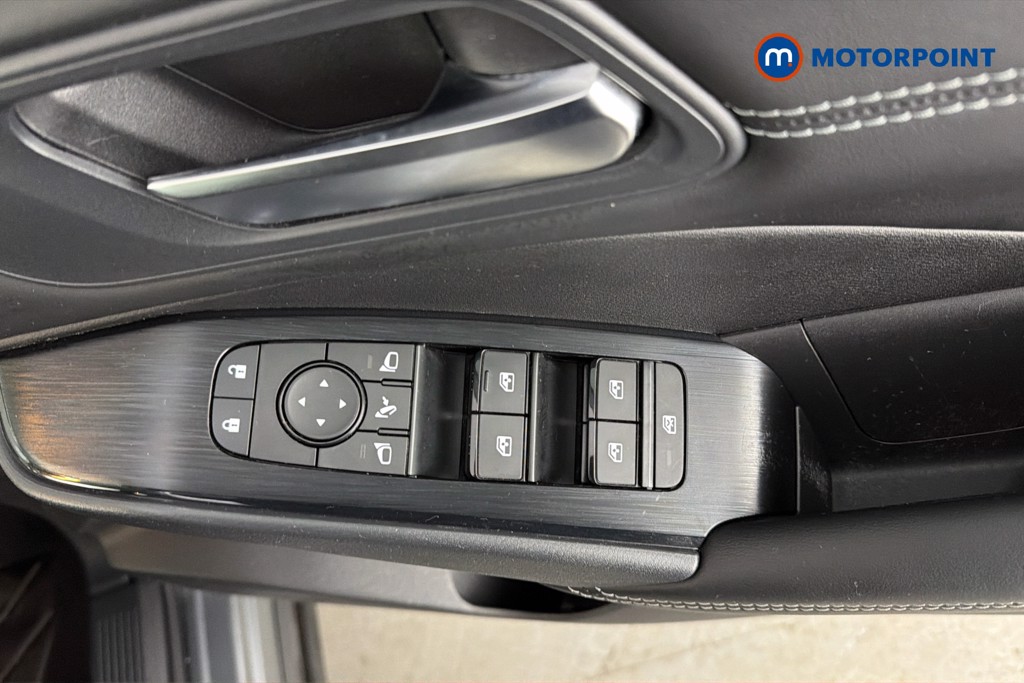 Nissan Qashqai Acenta Premium Manual Petrol SUV - Stock Number (1642153) - 20th supplementary image
