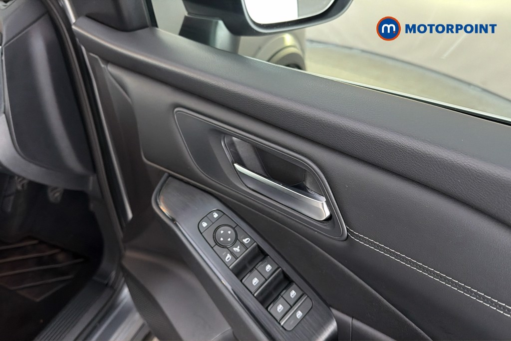 Nissan Qashqai Acenta Premium Manual Petrol SUV - Stock Number (1642153) - 42nd supplementary image