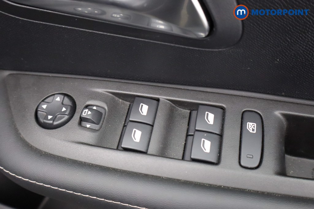 Peugeot 208 Allure Manual Petrol Hatchback - Stock Number (1642509) - 3rd supplementary image