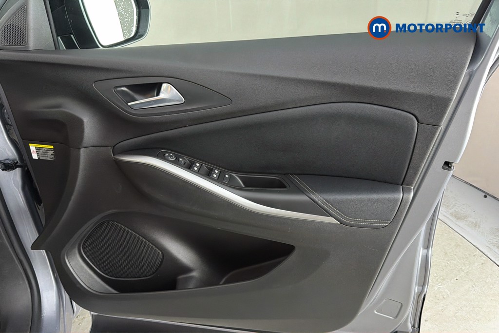 Vauxhall Grandland Ultimate Manual Petrol SUV - Stock Number (1642562) - 19th supplementary image
