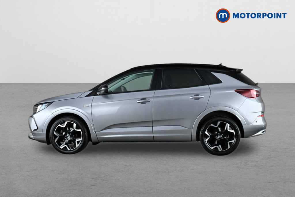 Vauxhall Grandland Ultimate Manual Petrol SUV - Stock Number (1642562) - Passenger side