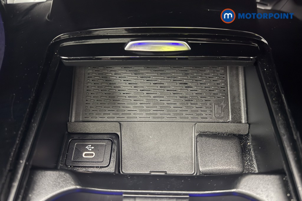 Mercedes-Benz A Class Amg Line Automatic Petrol Saloon - Stock Number (1642654) - 15th supplementary image