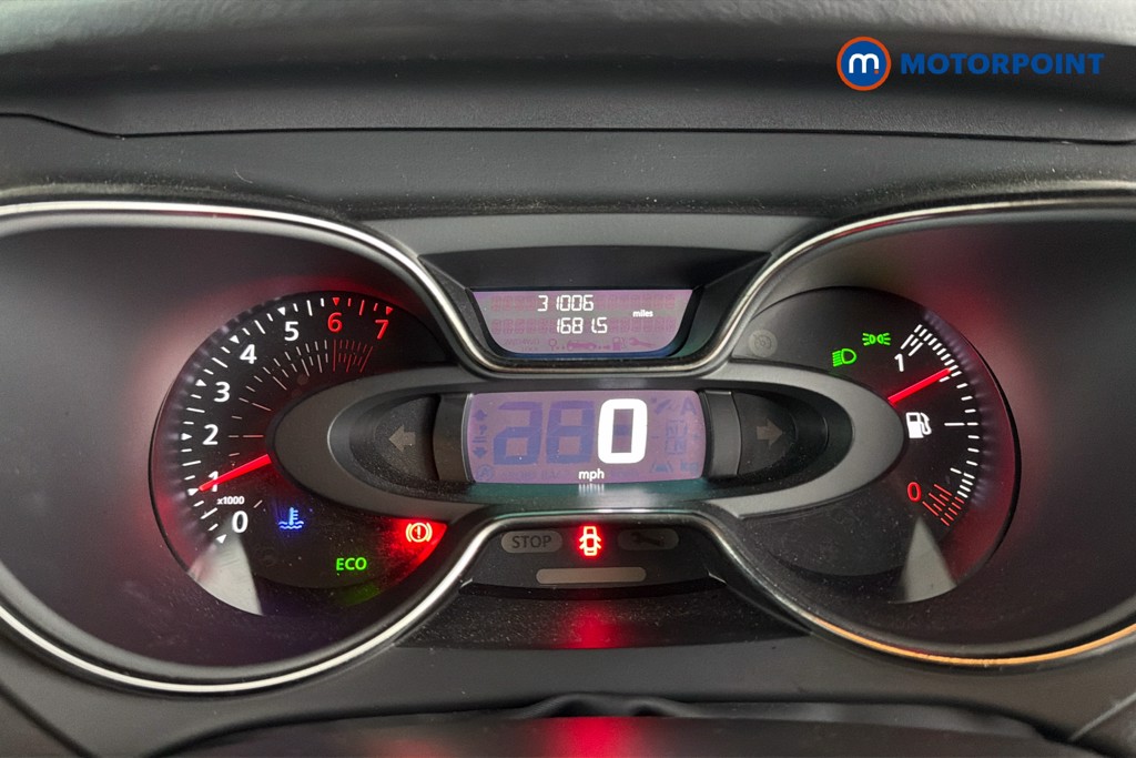 Renault Captur Iconic Manual Petrol SUV - Stock Number (1642794) - 8th supplementary image