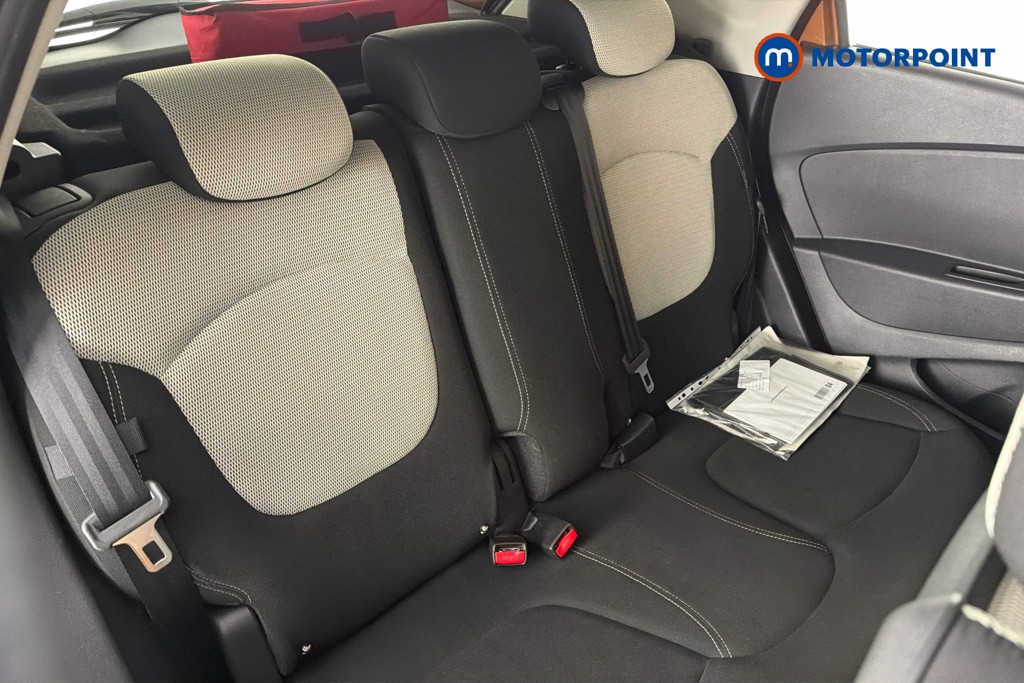 Renault Captur Iconic Manual Petrol SUV - Stock Number (1642794) - 28th supplementary image