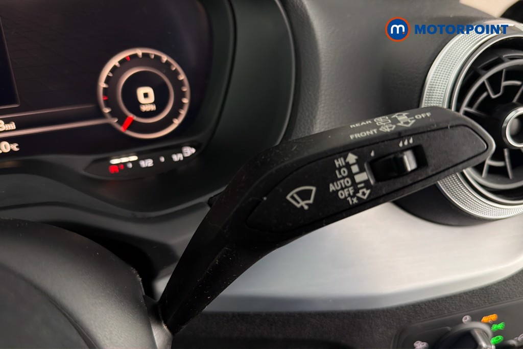 Audi Q2 Black Edition Manual Petrol SUV - Stock Number (1643040) - 7th supplementary image