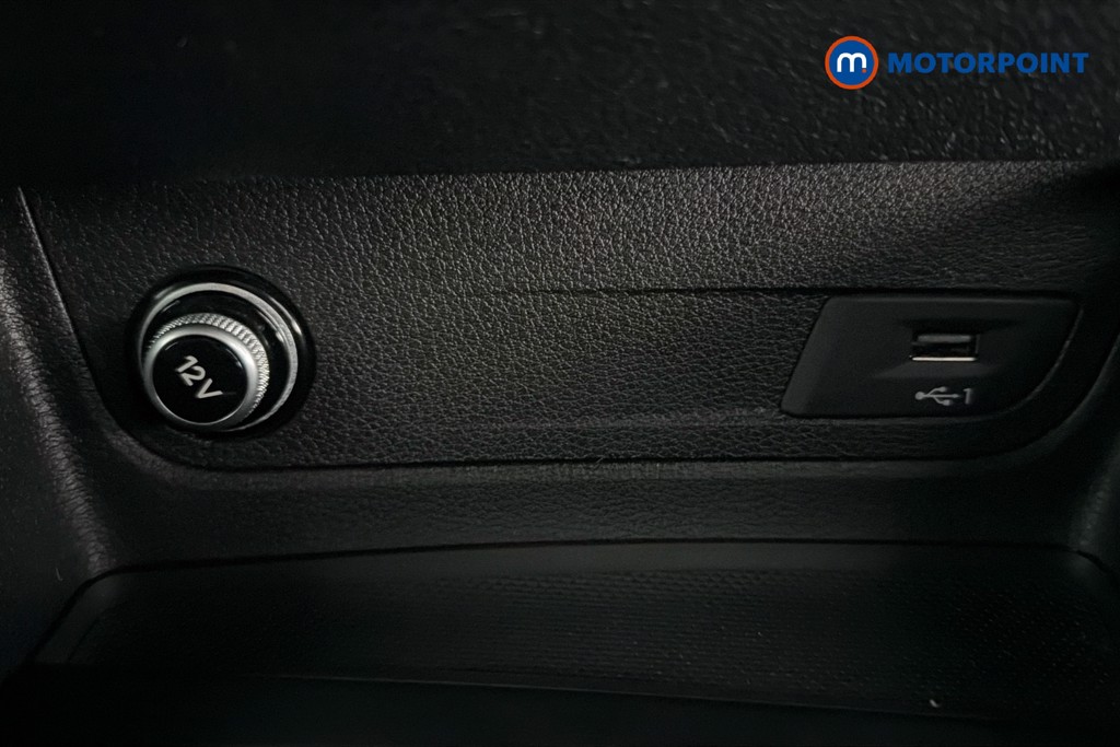 Audi Q2 Black Edition Manual Petrol SUV - Stock Number (1643040) - 17th supplementary image