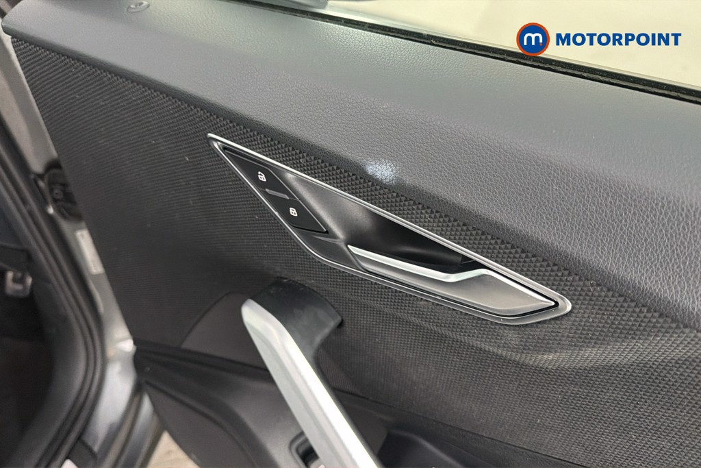 Audi Q2 Black Edition Manual Petrol SUV - Stock Number (1643040) - 42nd supplementary image