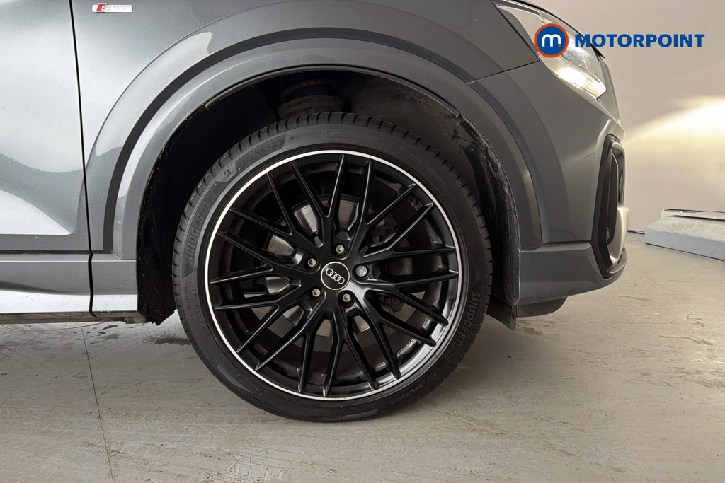 Audi Q2 Black Edition Manual Petrol SUV - Stock Number (1643040) - 50th supplementary image