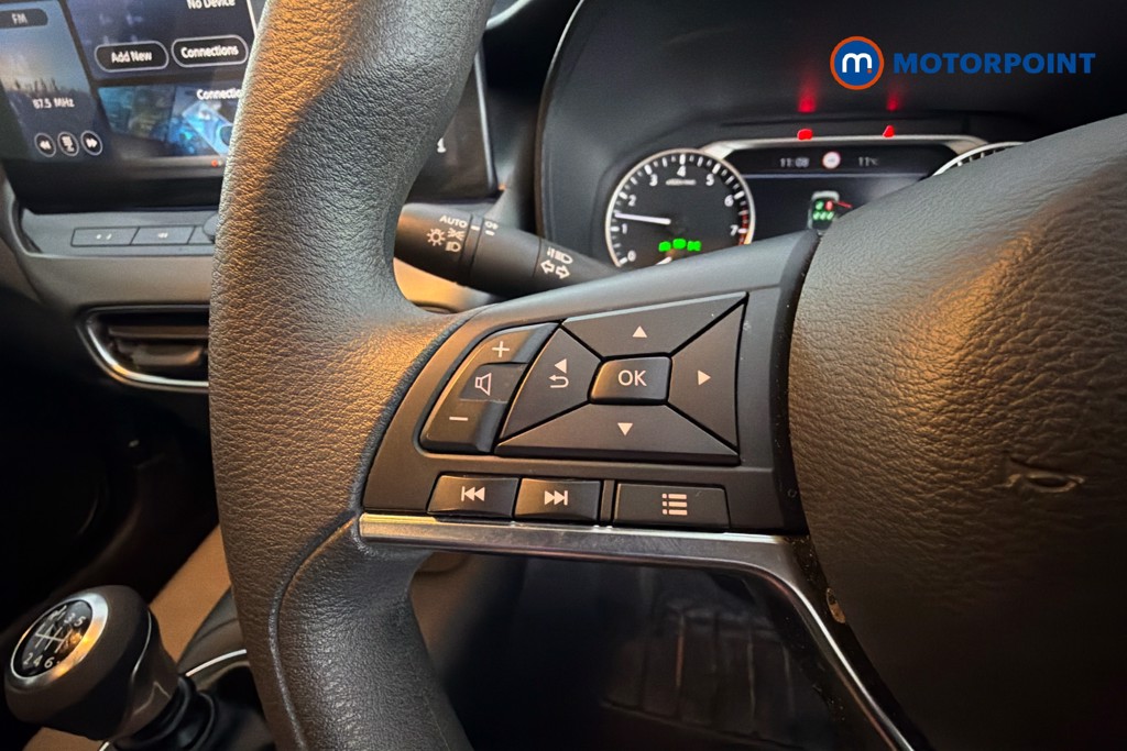 Nissan Juke Acenta Premium Manual Petrol SUV - Stock Number (1643182) - 3rd supplementary image