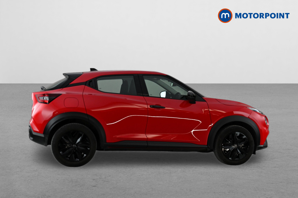 Nissan Juke Acenta Premium Manual Petrol SUV - Stock Number (1643182) - Drivers side