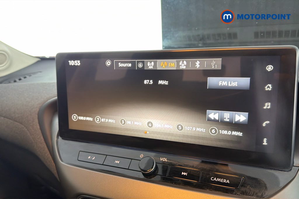 Nissan Juke Acenta Premium Manual Petrol SUV - Stock Number (1643183) - 9th supplementary image