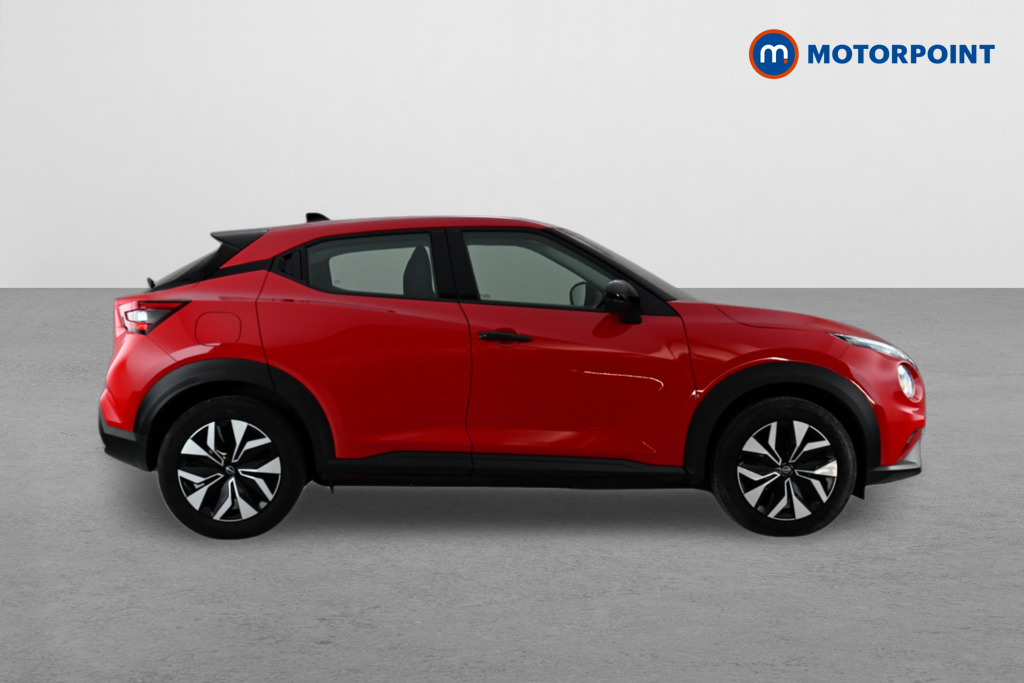Nissan Juke Acenta Premium Manual Petrol SUV - Stock Number (1643183) - Drivers side