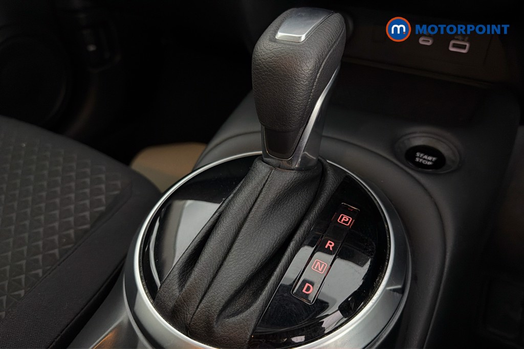 Nissan Juke Acenta Premium Automatic Petrol-Electric Hybrid SUV - Stock Number (1643191) - 15th supplementary image