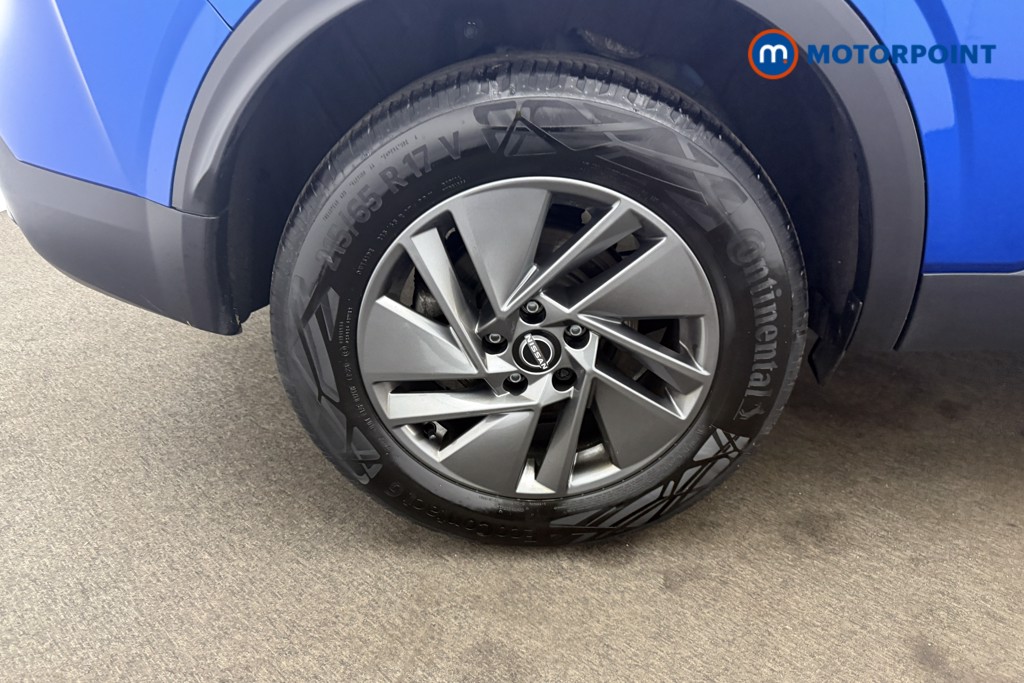 Nissan Qashqai Acenta Premium Manual Petrol SUV - Stock Number (1643574) - 21st supplementary image