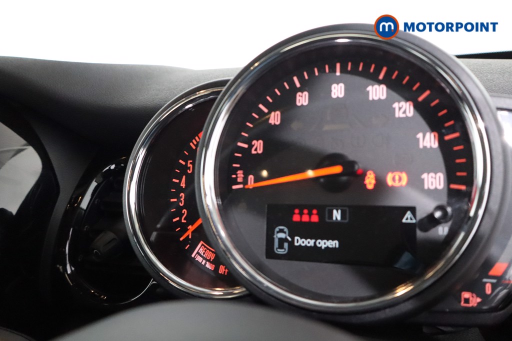 Mini Hatchback One Classic Manual Petrol Hatchback - Stock Number (1643645) - 16th supplementary image