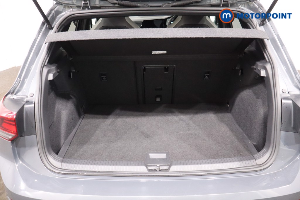 Volkswagen Golf R-Line Automatic Petrol Hatchback - Stock Number (1643728) - 35th supplementary image