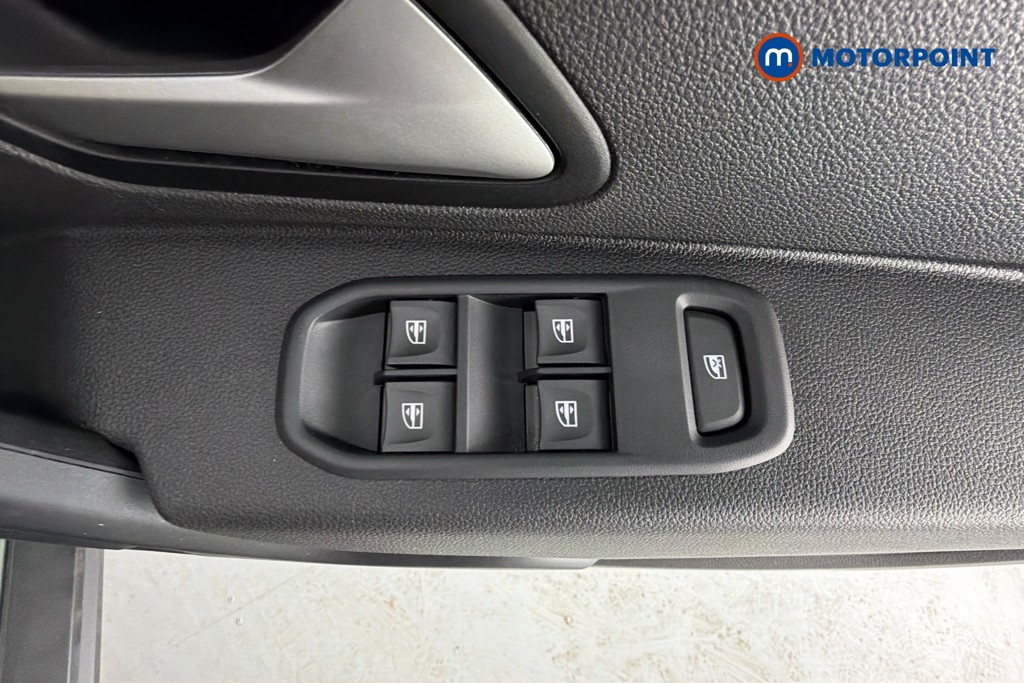 Dacia Duster Expression Manual Petrol SUV - Stock Number (1643893) - 20th supplementary image