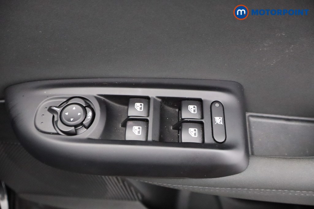 Alfa Romeo Tonale TI Automatic Petrol Plug-In Hybrid SUV - Stock Number (1609711) - 12th supplementary image