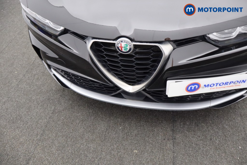 Alfa Romeo Tonale TI Automatic Petrol Plug-In Hybrid SUV - Stock Number (1609711) - 26th supplementary image