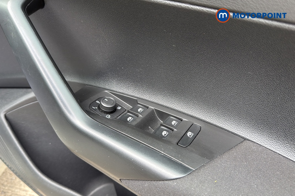 Volkswagen Polo Life Manual Petrol Hatchback - Stock Number (1611713) - 19th supplementary image