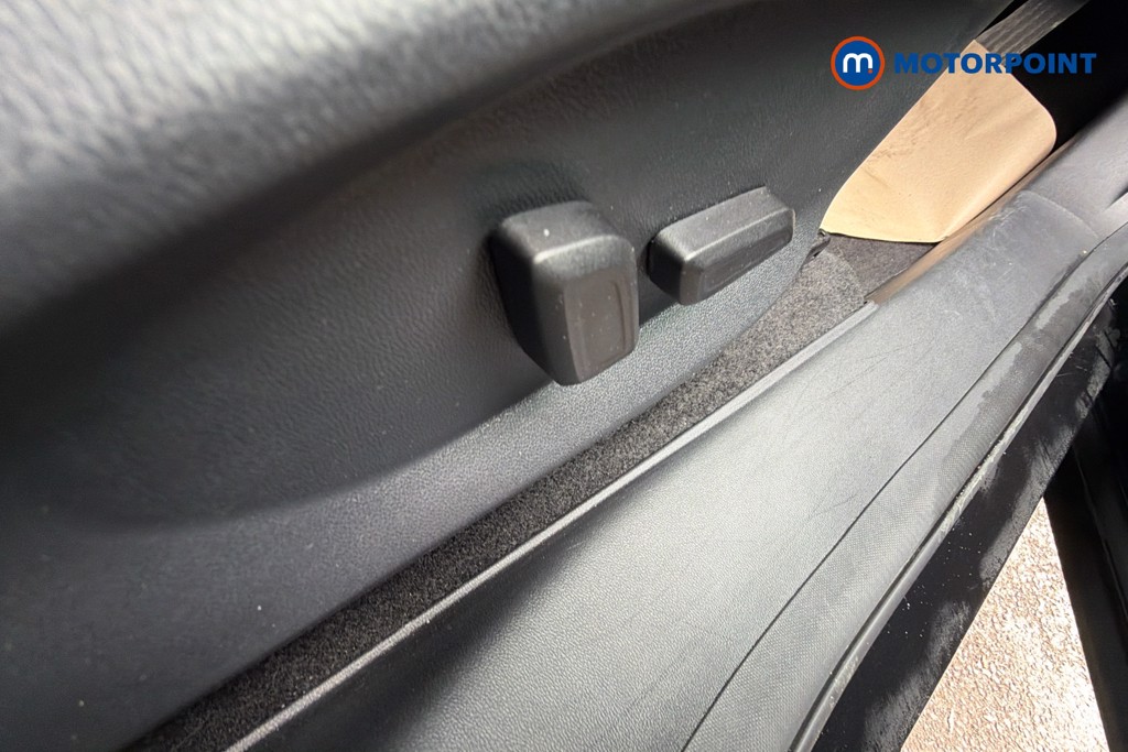 Mg Motor Uk HS SE Automatic Petrol-Electric Hybrid SUV - Stock Number (1622950) - 25th supplementary image
