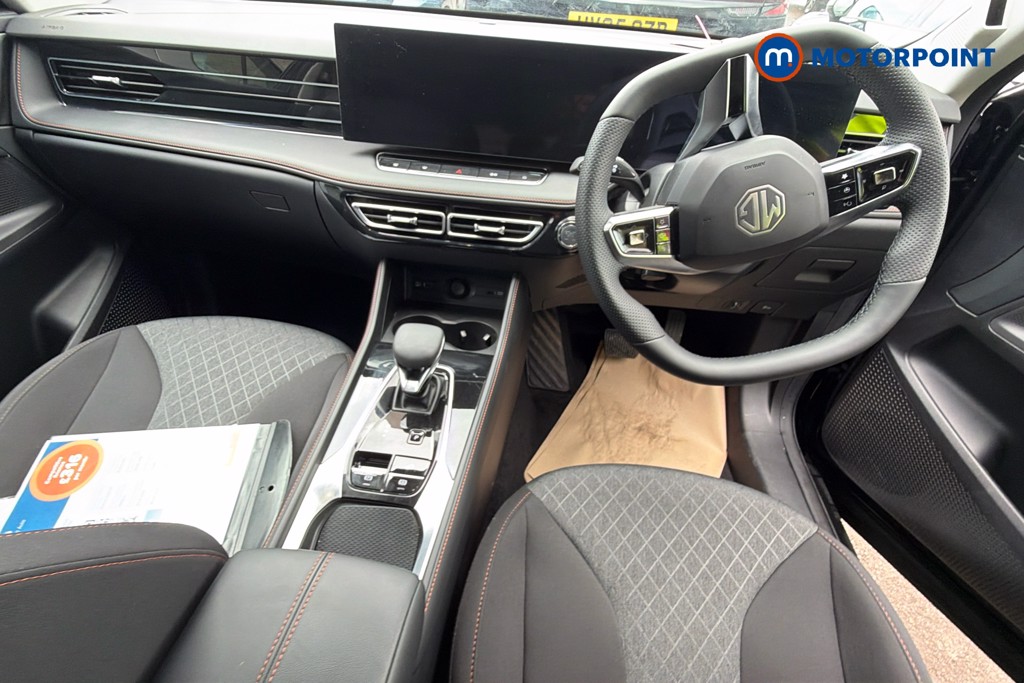 Mg Motor Uk HS SE Automatic Petrol-Electric Hybrid SUV - Stock Number (1622950) - 1st supplementary image