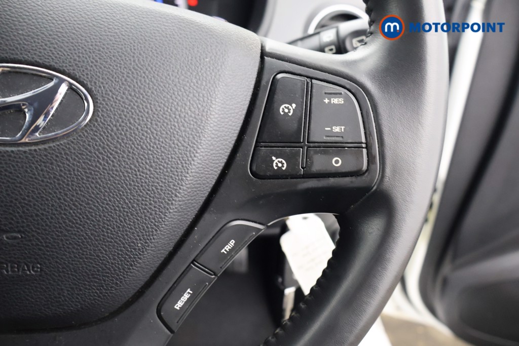 Hyundai I10 Premium Manual Petrol Hatchback - Stock Number (1626659) - 3rd supplementary image