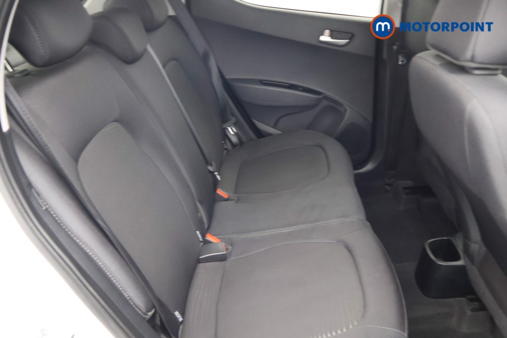 Hyundai I10 Premium Manual Petrol Hatchback - Stock Number (1626659) - 14th supplementary image