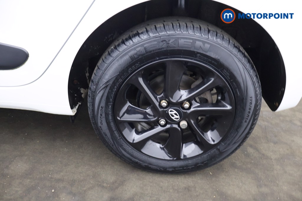 Hyundai I10 Premium Manual Petrol Hatchback - Stock Number (1626659) - 22nd supplementary image