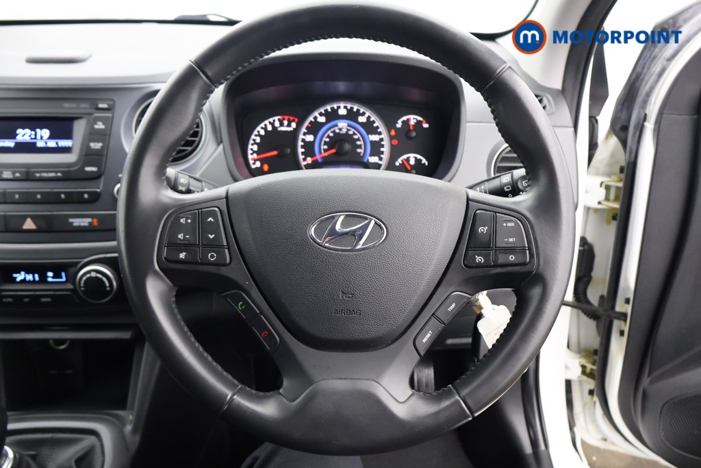 Hyundai I10 Premium Manual Petrol Hatchback - Stock Number (1626659) - 1st supplementary image
