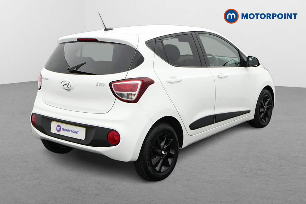 Hyundai I10 Premium Manual Petrol Hatchback - Stock Number (1626659) - Drivers side rear corner