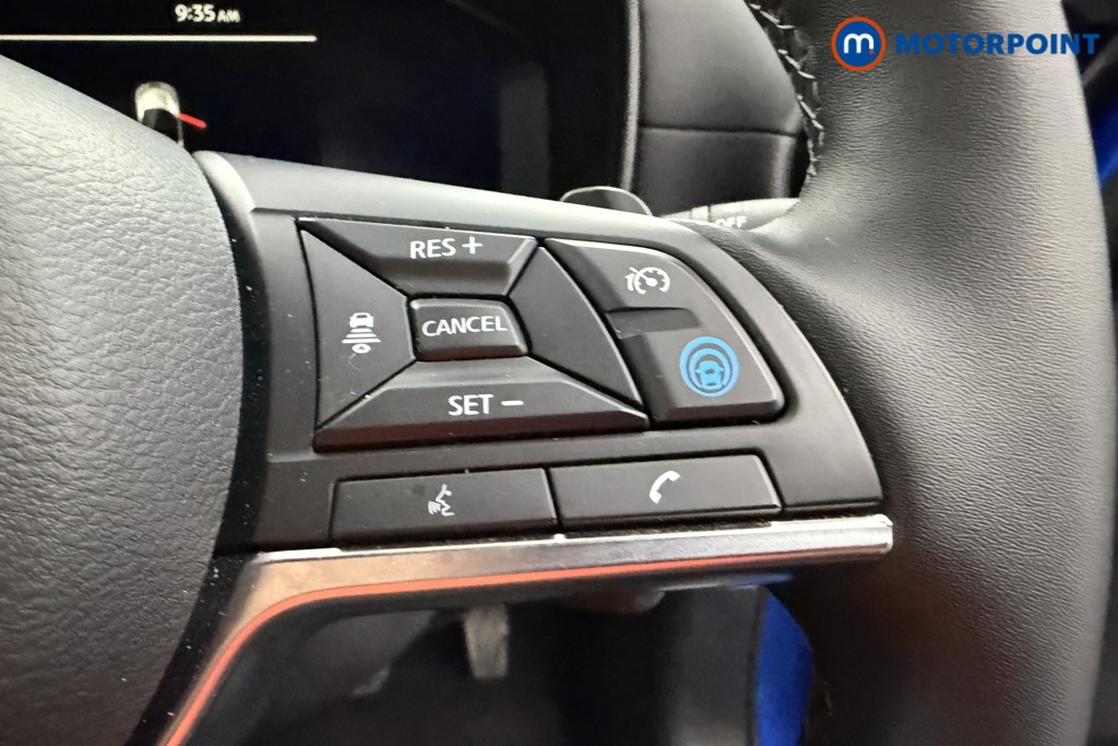 Nissan Juke Tekna Automatic Petrol SUV - Stock Number (1627464) - 4th supplementary image