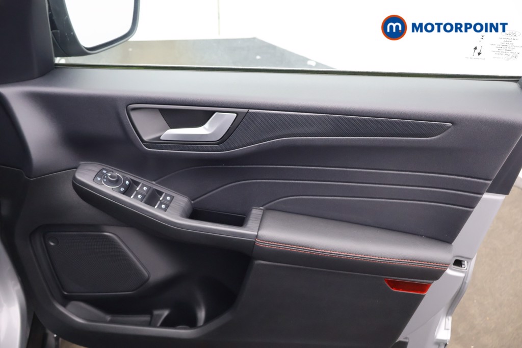 Ford Kuga Black Package Edition Automatic Petrol Plug-In Hybrid SUV - Stock Number (1631157) - 11th supplementary image