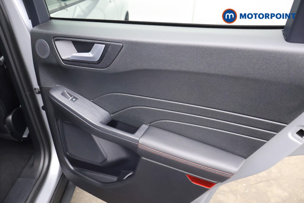 Ford Kuga Black Package Edition Automatic Petrol Plug-In Hybrid SUV - Stock Number (1631157) - 16th supplementary image