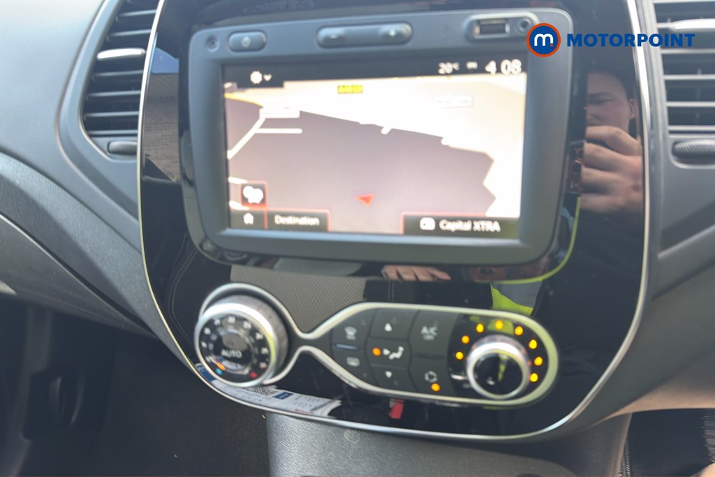 Renault Captur Iconic Manual Petrol SUV - Stock Number (1631718) - 10th supplementary image