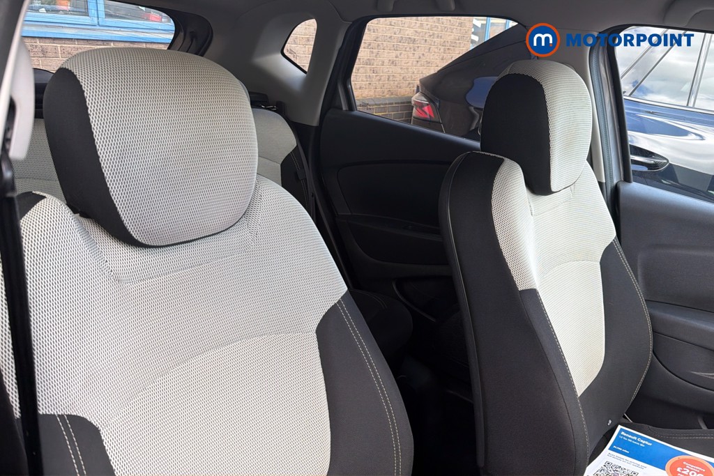 Renault Captur Iconic Manual Petrol SUV - Stock Number (1631718) - 22nd supplementary image