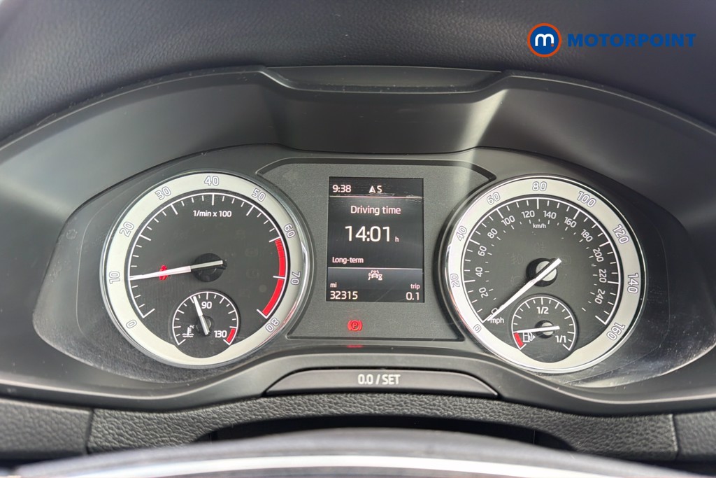 Skoda Karoq Se L Manual Petrol SUV - Stock Number (1632138) - 8th supplementary image