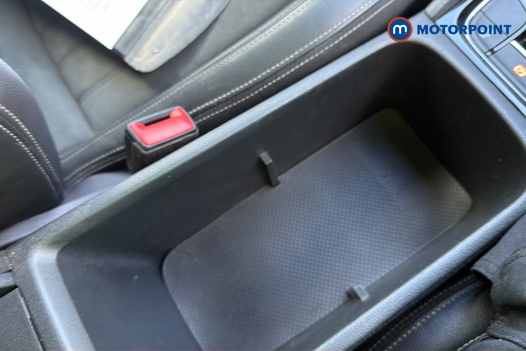 Skoda Karoq Se L Manual Petrol SUV - Stock Number (1632138) - 16th supplementary image