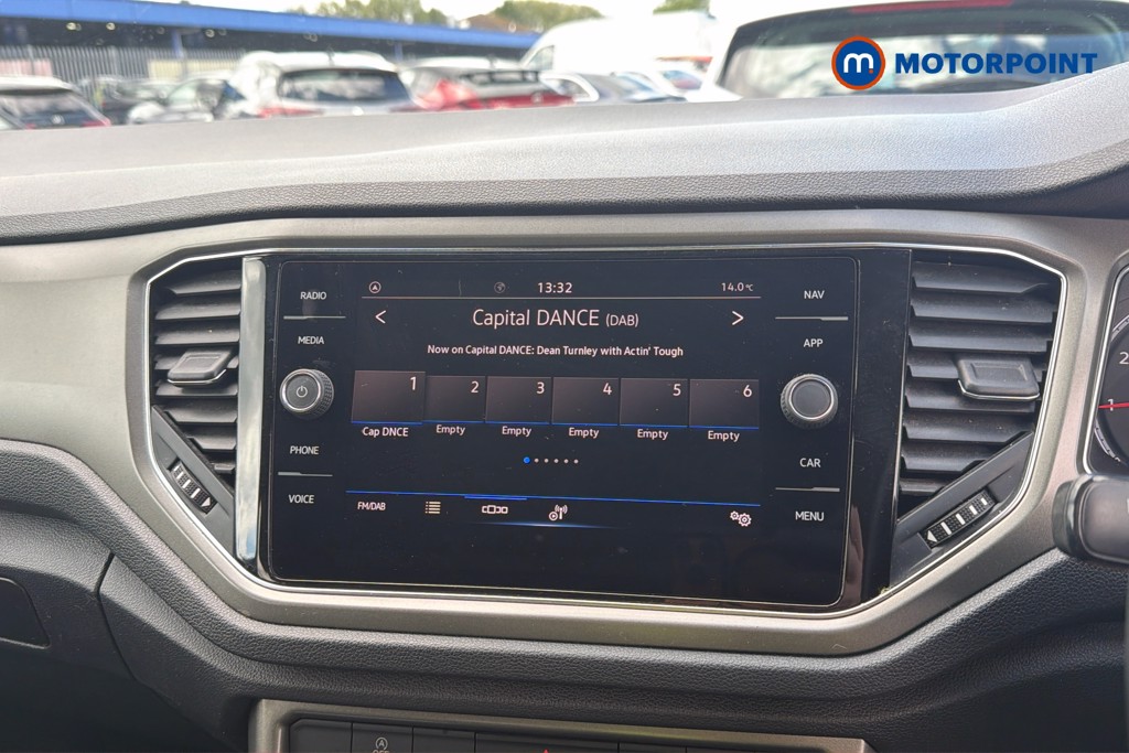 Volkswagen T-Roc Design Manual Petrol SUV - Stock Number (1632609) - 9th supplementary image