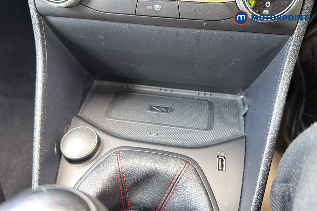 Ford Fiesta St-Line X Edition Manual Petrol Hatchback - Stock Number (1633242) - 17th supplementary image