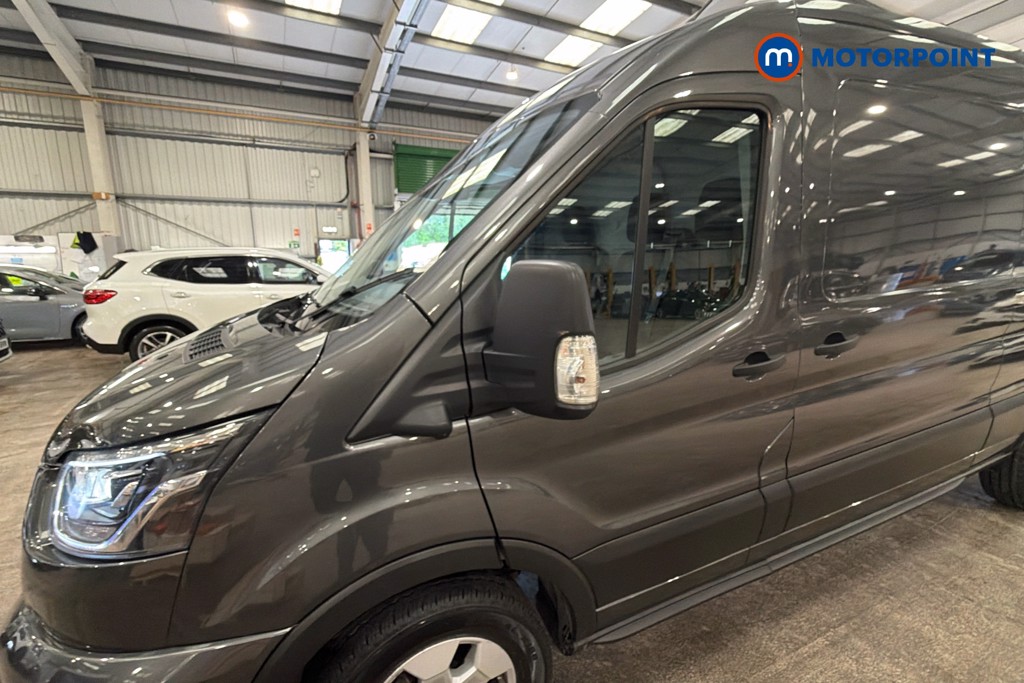 Ford Transit Limited Automatic Diesel Medium Roof Van - Stock Number (1634145) - 43rd supplementary image
