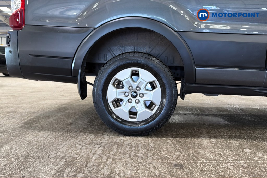 Ford Transit Limited Automatic Diesel Medium Roof Van - Stock Number (1634145) - 49th supplementary image