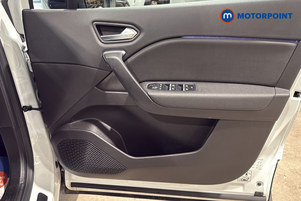 Renault Captur S Edition Automatic Petrol Plug-In Hybrid SUV - Stock Number (1634365) - 18th supplementary image