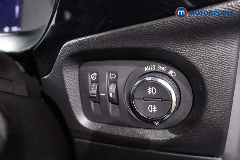 Vauxhall Corsa GS Manual Petrol Hatchback - Stock Number (1634666) - 17th supplementary image