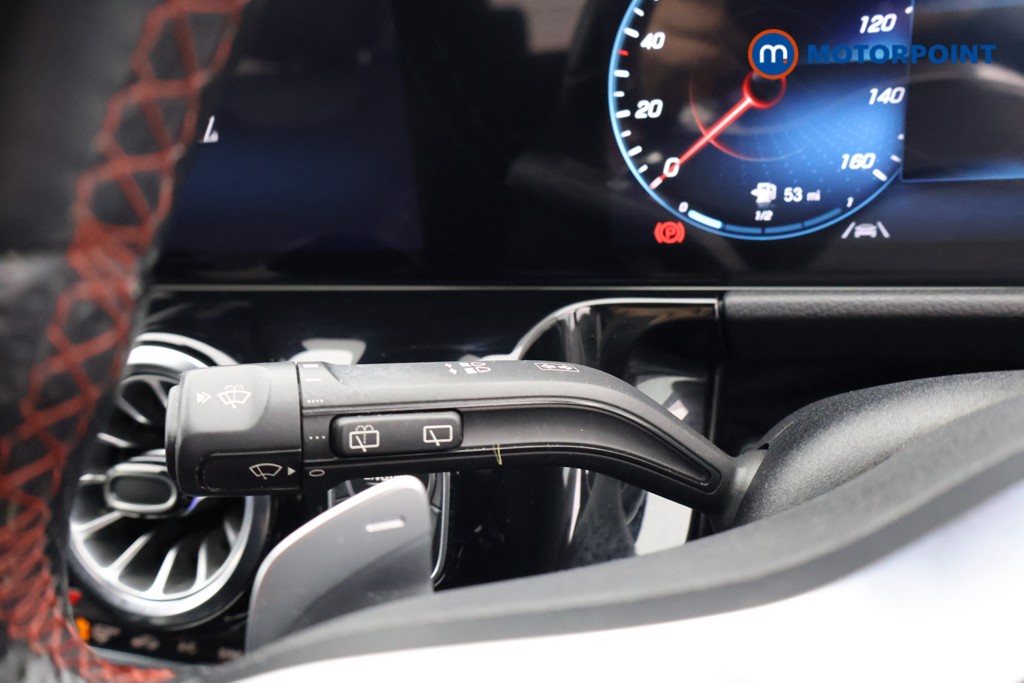 Mercedes-Benz GLA Amg Line Automatic Petrol SUV - Stock Number (1635173) - 5th supplementary image